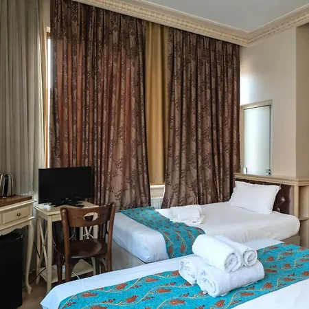 Hotell Felicity 3*