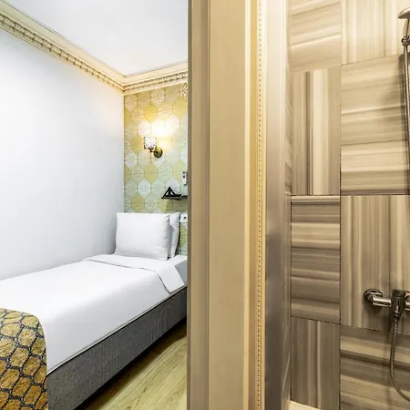 Hotel Felicity 3*