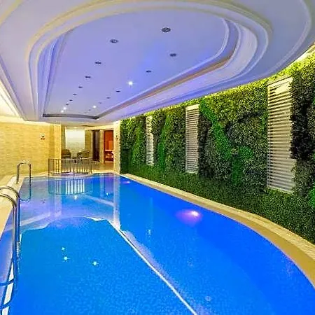 Felicity Hotel 3*