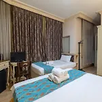 Hotel Felicity 3*